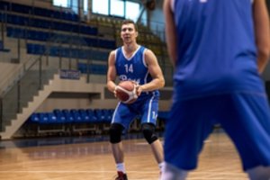 Pasiruošimą tęsiančių LKL klubų akistatoje – prieniškių pergalė