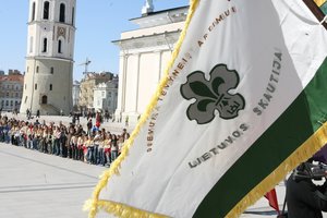 A. Veryga pasirašė sutartį su skautais: sieks glaudesnės partnerystės