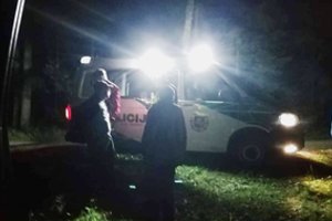 Klaipėdos policija kelias valandas tamsoje ieškojo dviejų miške pasiklydusių grybautojų