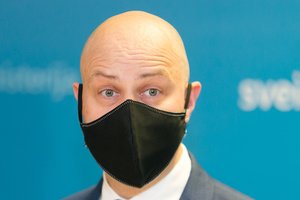 A. Veryga: „Prezidentūra nenori šaukti Valstybės gynimo tarybos dėl COVID-19 vakcinos“