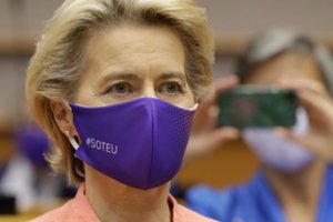 U. von der Leyen perskaitė pirmąjį metinį pranešimą: „Europa turi parodyti kelią į priekį“