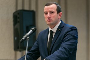V. Sinkevičius: Europos Komisija dėl vakcinos veda derybas su 6 įmonėmis