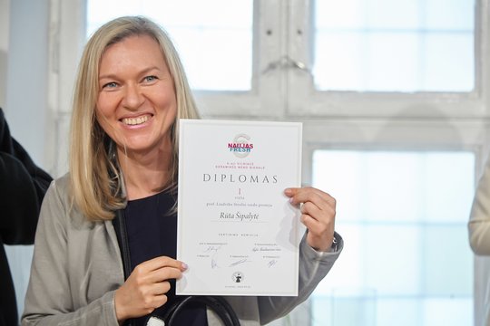L.Strolio premijos laureatė Rūta Šipalytė: „Kinai labai saugo savo senosios keramikos paslaptis“