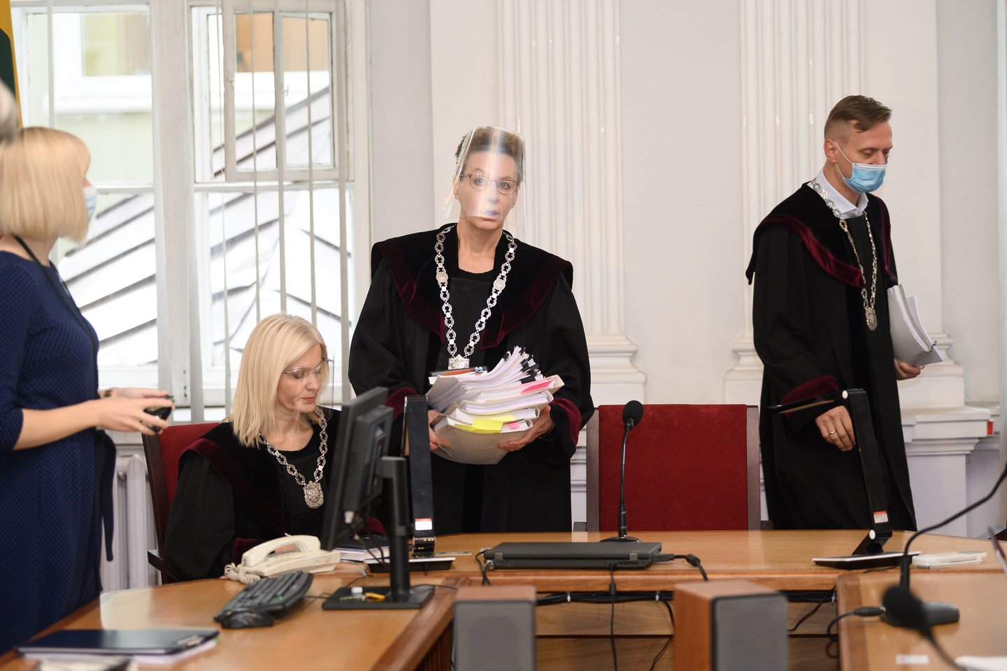  Teisme vėl kilo abejonių dėl prokuroro J.Lauciaus šališkumo.<br> V.Skaraičio nuotr. 