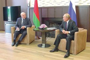 Rusai bijo užlipti ant to paties grėblio: paslauga Baltarusijai gali atsirūgti kaip su Ukraina