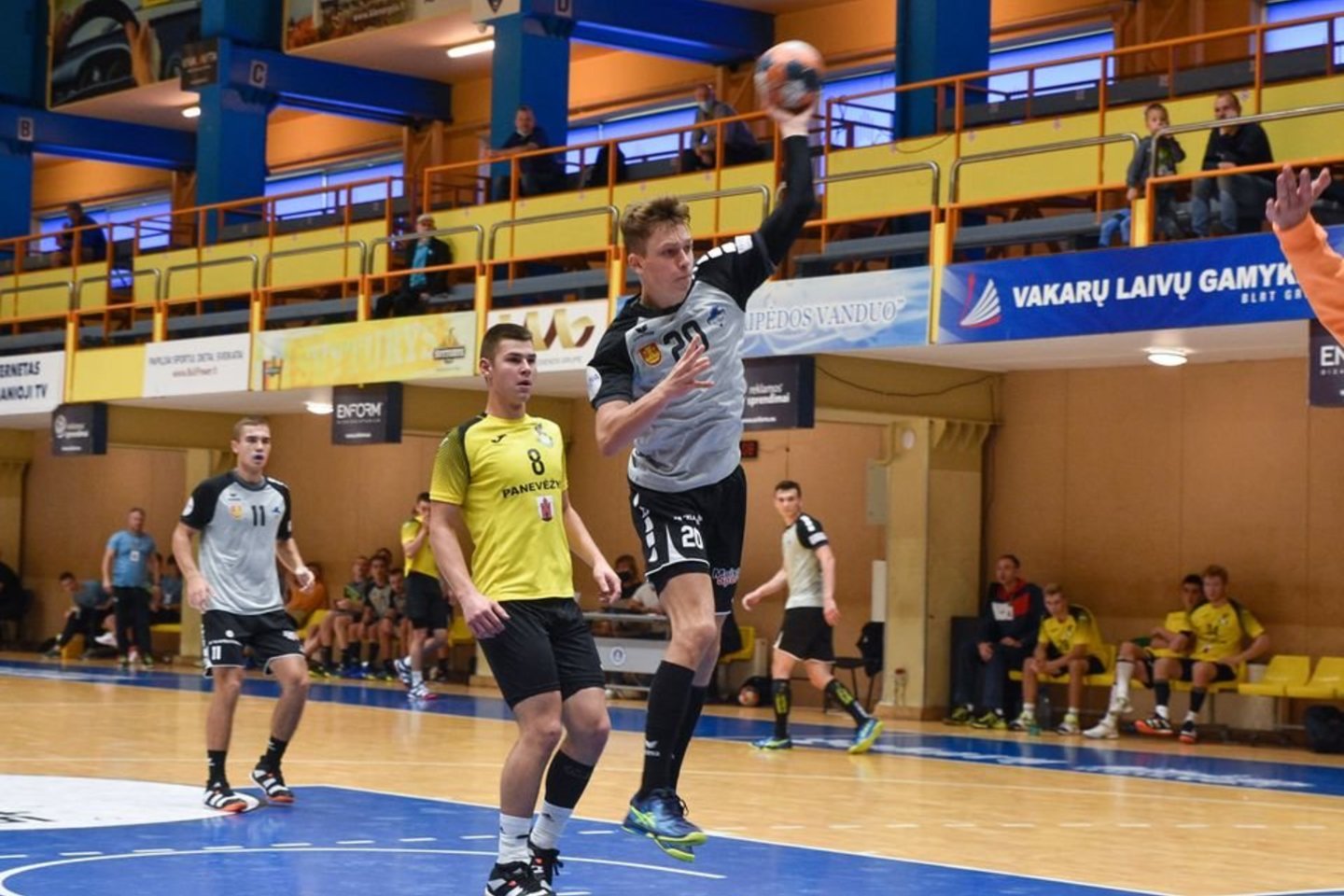 Dragūnas“ įveikė į aukščiausiąją lygą sugrįžusį Panevėžio „SC-RSSG-Grifą“