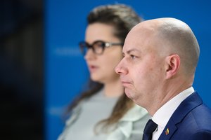 Per savaitgalį patvirtintų atvejų beveik tiek pat, kiek per visą liepą: A. Veryga pasakė, ko imsis