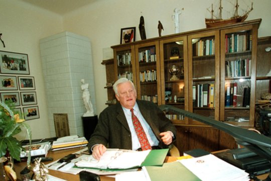 1932 m. gimė Lietuvos valstybės ir politikos veikėjas, ketvirtasis prezidentas Algirdas Mykolas Brazauskas. Mirė 2010 m.<br>P.Lileikio nuotr.