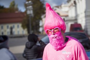 Dėl kilnaus tikslo net ir vyrai taps rožiniai: Kaune vyks paramos bėgimas