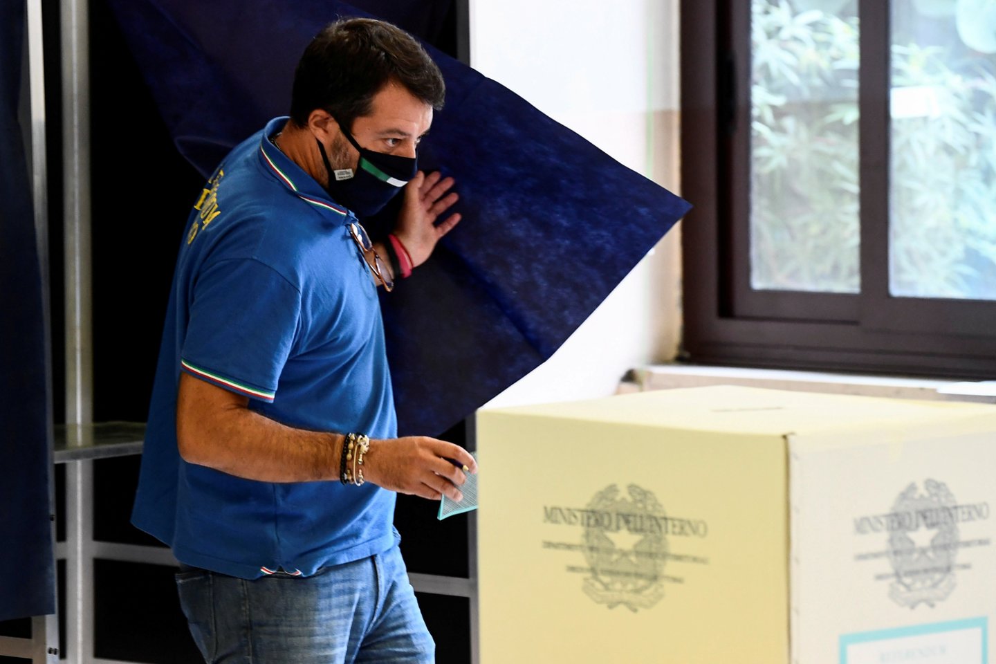  Rinkėjų aktyvumas Toskanoje buvo 62 procentai.  <br>Reuters/Scanpix nuotr.