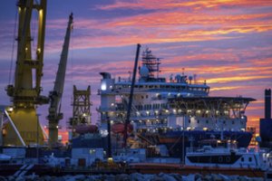 Sukilo draudikai – atsisako drausti „Nord Stream 2“ tiesiančius laivus