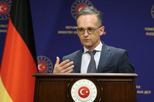 Vokietijos užsienio reikalų ministras izoliavosi dėl kontakto su užsikrėtusiuoju COVID-19