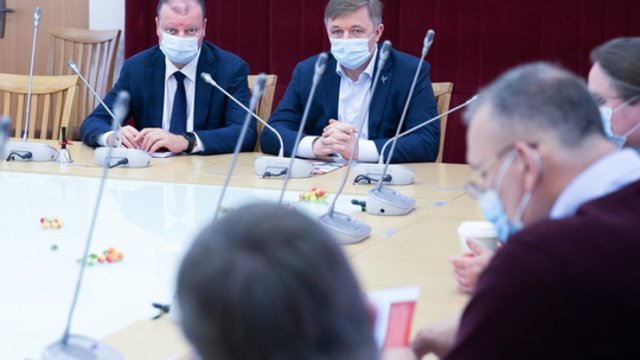R. Karbauskis apie problemas dėl Lukiškių aikštės: tai Vilniaus savivaldybės apsileidimas 