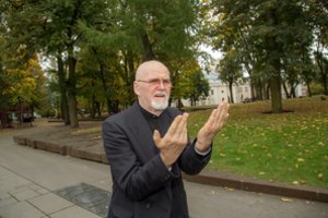 Meno pasaulis atsisveikina su didžiuoju pantomimos meistru Modriu Tenisonu