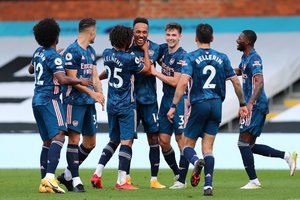 „Arsenal“ Liverpulyje bandys laimėti po 8 metų pertraukos