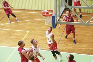 Studentai vėl žengė į krepšinio aikštes, bet dėl LSKL sezono lieka daug klausimų