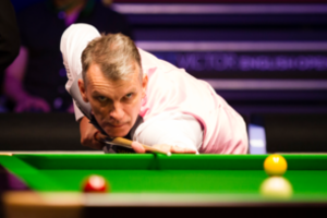 Skandalas snukerio pasaulyje: žaidėjas pasitraukė iš turnyro, nes kažkas pavogė jo lazdą