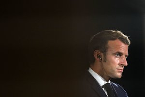 Lietuvos mokslo ir meno elitas prašo Prancūzijos prezidento dėmesio Baltarusijai