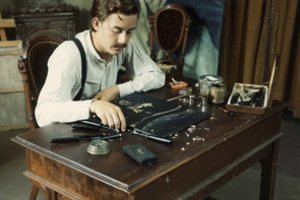 Režisierė Lina Lužytė apie provokatyvų ir vizionierišką Peterio Watkinso kiną