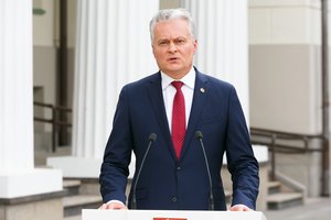 G. Nausėda su E. Macronu tikisi išsamios diskusijos apie santykius su Rusija