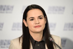 Baltarusijos opozicijos lyderė S. Cichanouskaja ragina E. Macroną tarpininkauti