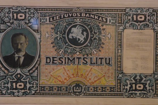 1922 m. į apyvartą išleista Lietuvos Respublikos nacionalinė valiuta litas.<br>M.Patašiaus nuotr.