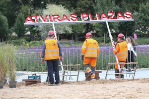Vilniaus savivaldybė skelbia sutarusi su NŽT dėl tolesnio Lukiškių aikštės valdymo