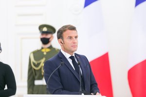 Iš E. Macrono lūpų – paaiškinimas G. Nausėdai: taiką Europoje gali lemti tik skaidrus dialogas su Rusija