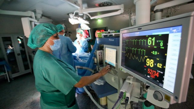 „Karantininiai“ pirkiniai: įsigijo įrangos, kurios ligoninės net negalėjo panaudoti