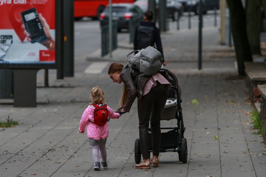 Projektas tėvams, auginantiems psichologinių sunkumų turinčius vaikus: padės stiprinti tėvystės įgūdžius