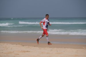 Tūkstančius kilometrų aplink pasaulį dėl koronaviruso nubėgs tik Lietuvoje