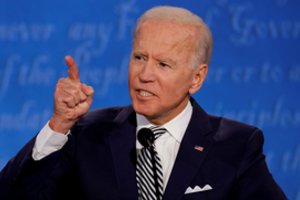 J. Bidenui kiekvieną savaitę atliekamas testas dėl koronaviruso