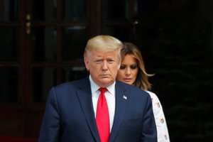 D. Trumpo susirgimas koronavirusu gali visiškai pakeisti rinkimų baigtį: neatmetamas ir juodžiausias scenarijus