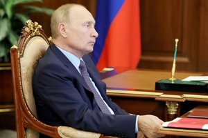 Kremlius: V. Putinas susirūpinęs dėl pranešimų apie užsieniečius kovotojus Kalnų Karabache