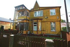 Ant Kauno medinukų – saulės ir mėnulio spinduliai, puošmenos perduodamos iš kartos į kartą