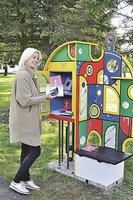 Kauno rajono namelis žmones vilioja ryškiomis spalvomis