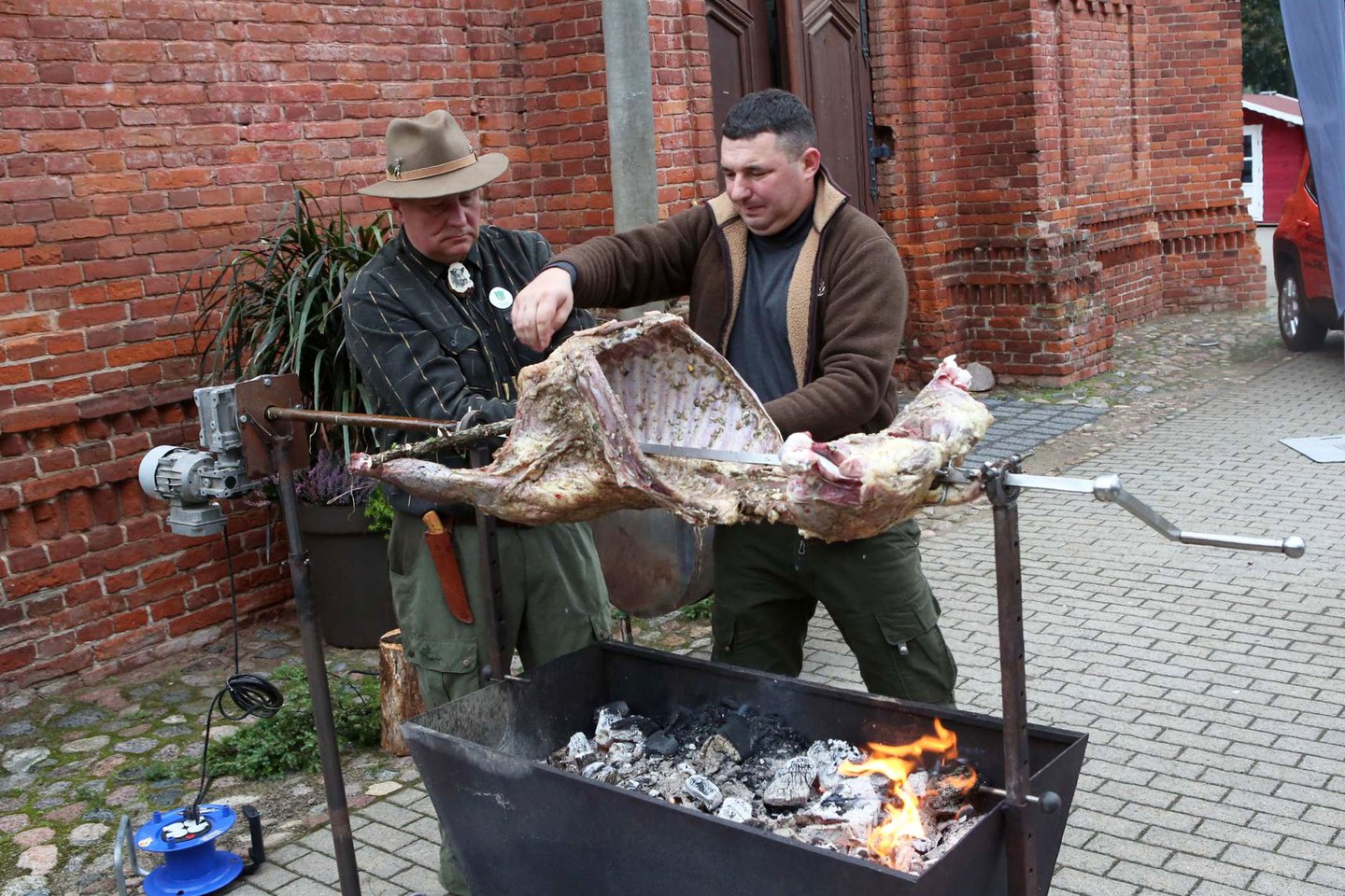  Raudondvaryje vyko Kauno medžiotojų šventė.<br> M.Patašiaus nuotr.