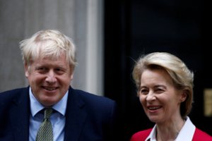 B. Johnsonas: Jungtinė Karalystė „gali suklestėti“ ir be „Brexit“ susitarimo