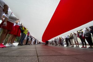 Lietuva kviečia konsultacijų savo ambasadorių iš Minsko