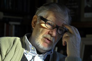 80-metį švenčiantis Lietuvos kino grandas Juozas Budraitis iki šiol aiškinasi, kas jis pats per tipas