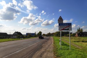 Signalas iš koronaviruso gniaužtuose atsidūrusių Raseinių: tragiškai trūksta apsaugos priemonių