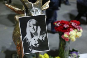 Kremlius palaužė žurnalistę: valdžios spaudimas privertė pasirinkti mirtį