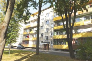 Kėdainių daugiabučio gyventojai tapo ambicijų įkaitais – su baime laukia šildymo sezono