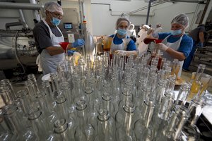 Absurdiškos prievaizdų priekabės – neįtinka nei „kosminė“ košė, nei natūrali sula