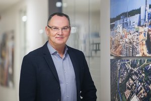 „Vakarų medienos grupė“ transformuojama į investicinę VMG grupę, kurios apyvarta viršys 1 mlrd. eurų