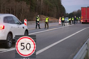Raseinių rajone įvedamas karantinas ir krūva ribojimų, Vyriausybė gąsdina visišku uždarymu