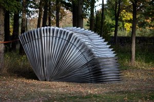 Pakruojo dvare – grupinė šiuolaikinės skulptūros kūrėjų paroda „Būvis“