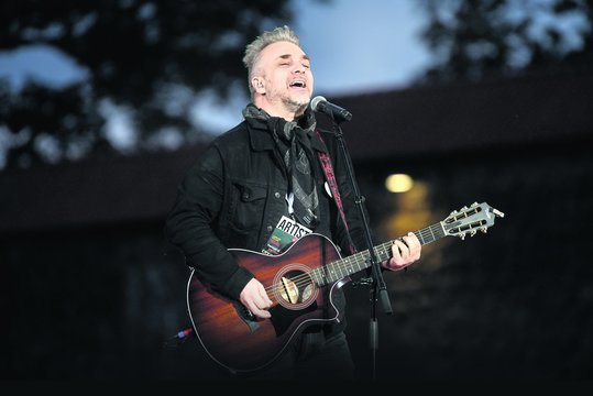 Andriaus Mamontovo vaikai irgi ieško properšų muzikos tankmėje