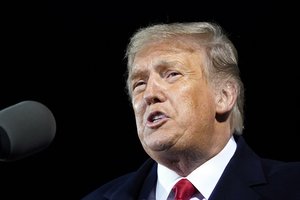 D. Trumpas nori iki Kalėdų išvesti JAV karius iš Afganistano