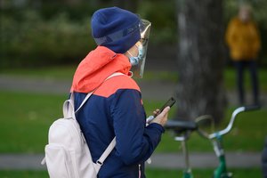 Prasideda balsavimas namuose, tęsiasi specialiuose punktuose